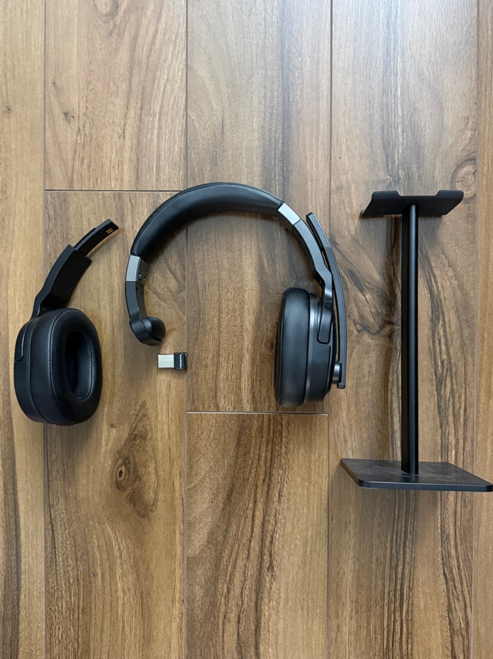 Wireless Over-Ear Headphones - Black